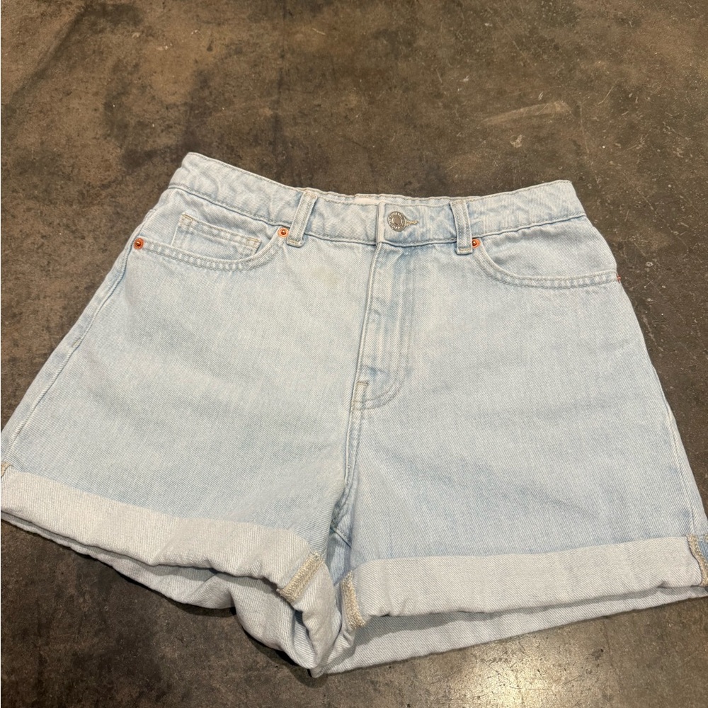 Mango Light Wash Mom Jean Shorts